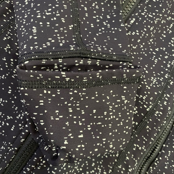 Lululemon Athletica Define Jacket (Size 4, Black with White Pattern) - Picture 5 of 5